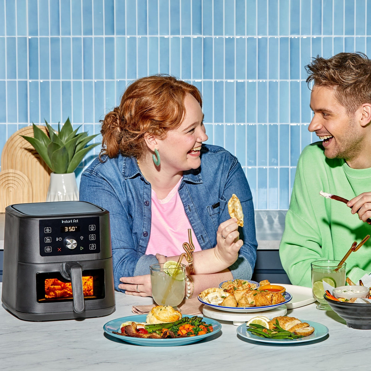 Instant Pot® 4QT VORTEX® Mini Air Fryer, Black