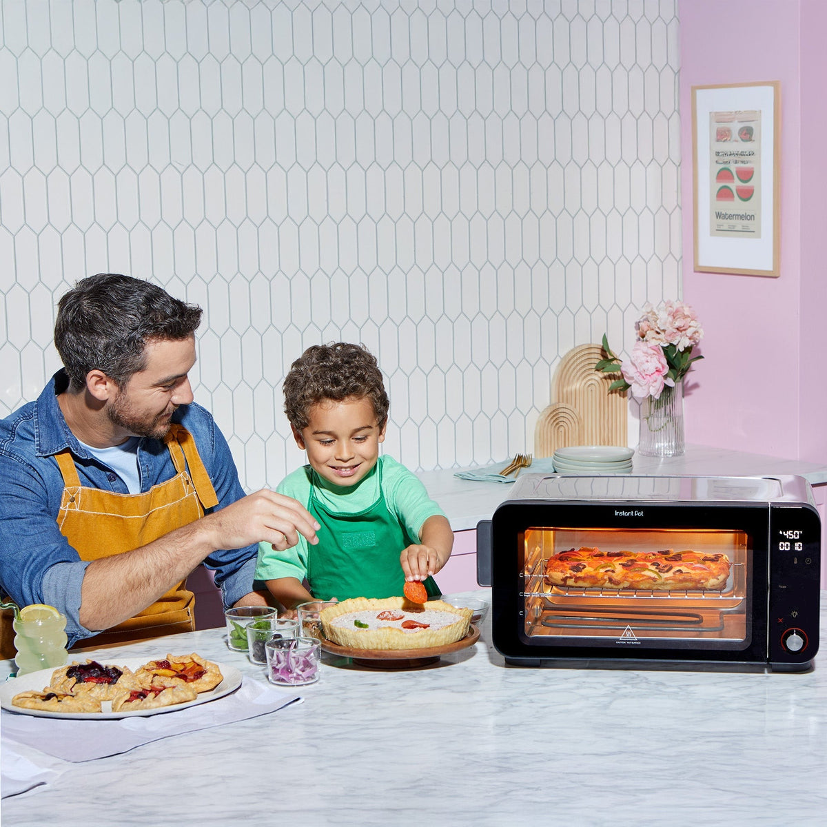 Instant Pot® 6-Slice InstantHeatTM Air Fryer Toaster Oven